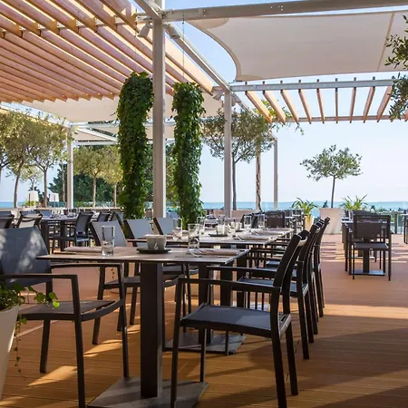 Radisson Blu & 5* Split