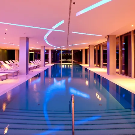 Radisson Blu & Hotel