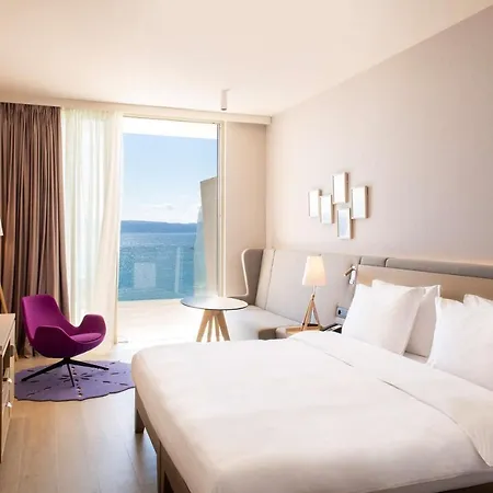 ラディソン ブル ＆ スパ 5*