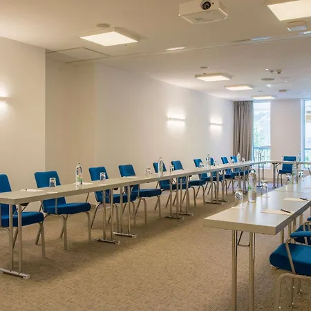 ラディソン ブル ＆ スパ ホテル 5*