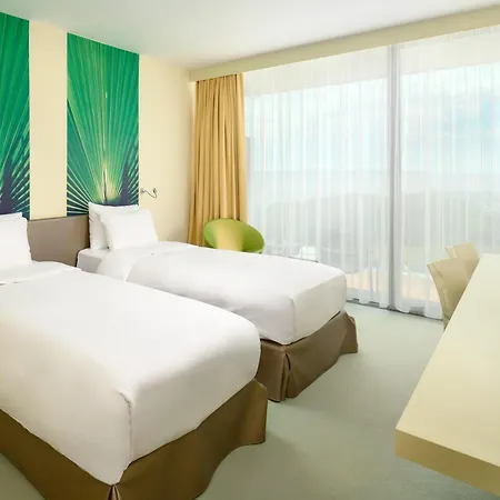 Radisson Blu & Hotel