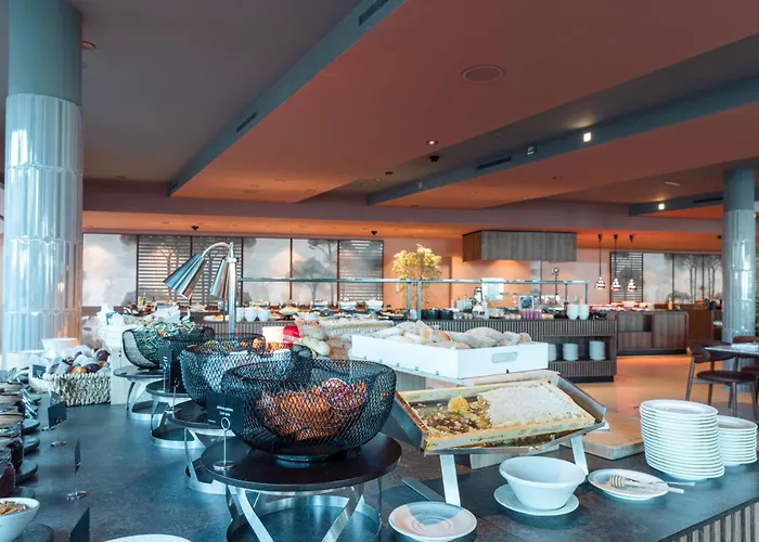 Radisson Blu &
