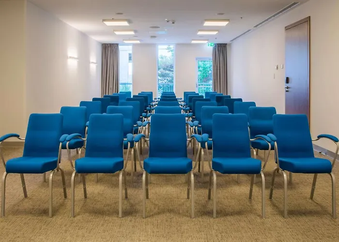 Radisson Blu & 5* Σπλιτ