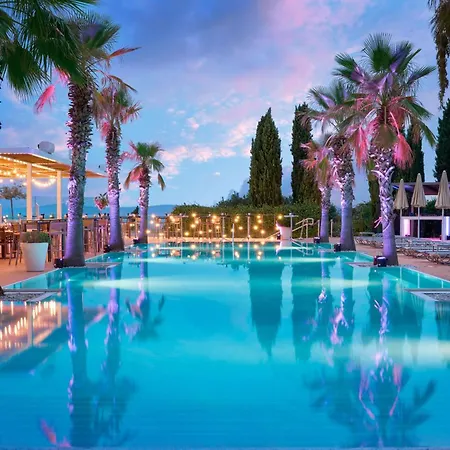 Otel Radisson Blu & 5*