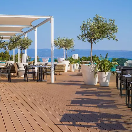 Radisson Blu & Hotel