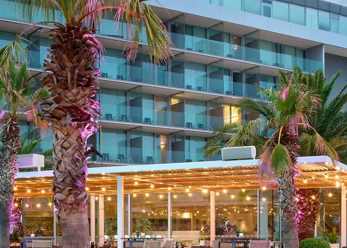 Radisson Blu & 5*